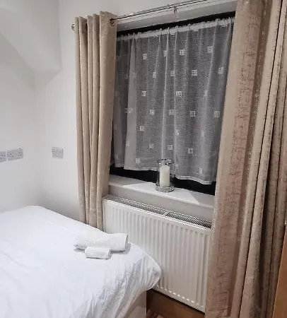 Beautiful Rooms With Free On Street Parking In Sydenham London Exterior photo